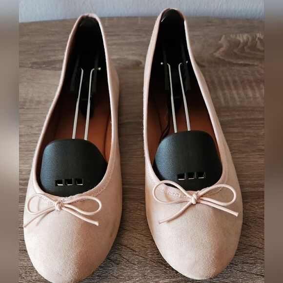 H&M  NEW WOMEN'S SHOES PINK/CREAM BALLETS  SIZE 40 - Picture 2 of 3